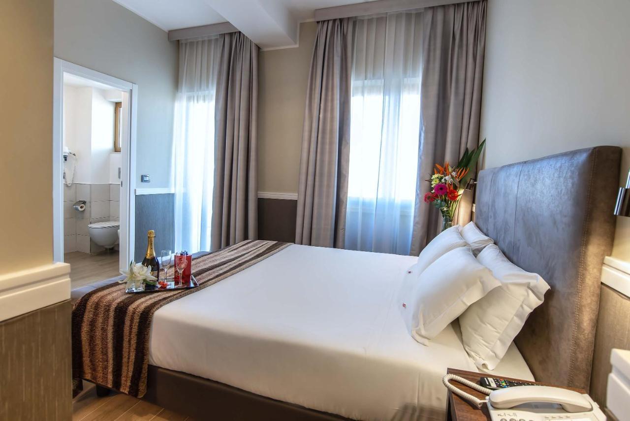 Dreibettzimmer